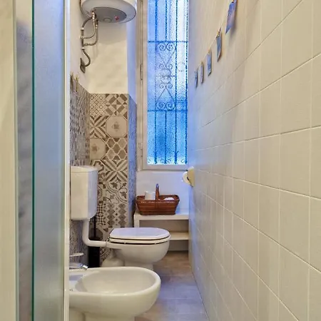 Acadamis -il Rifugio Dei Mercanti- Piazza Castello Apartment Turin