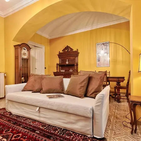 شقة Acadamis -il Rifugio Dei Mercanti- Piazza Castello